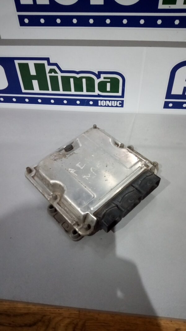 Calculator motor 8200091432 0281010784 2.5 DCI  Renault Master 2  1997-2010