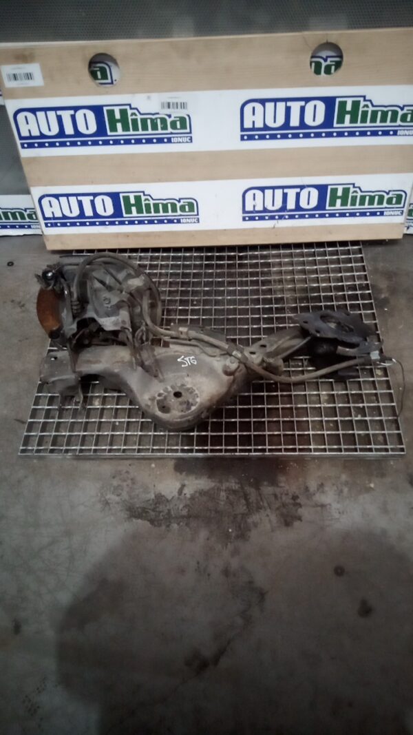 Brat punte spate stanga complet fara cod 1.5DCI-4×4 Nissan