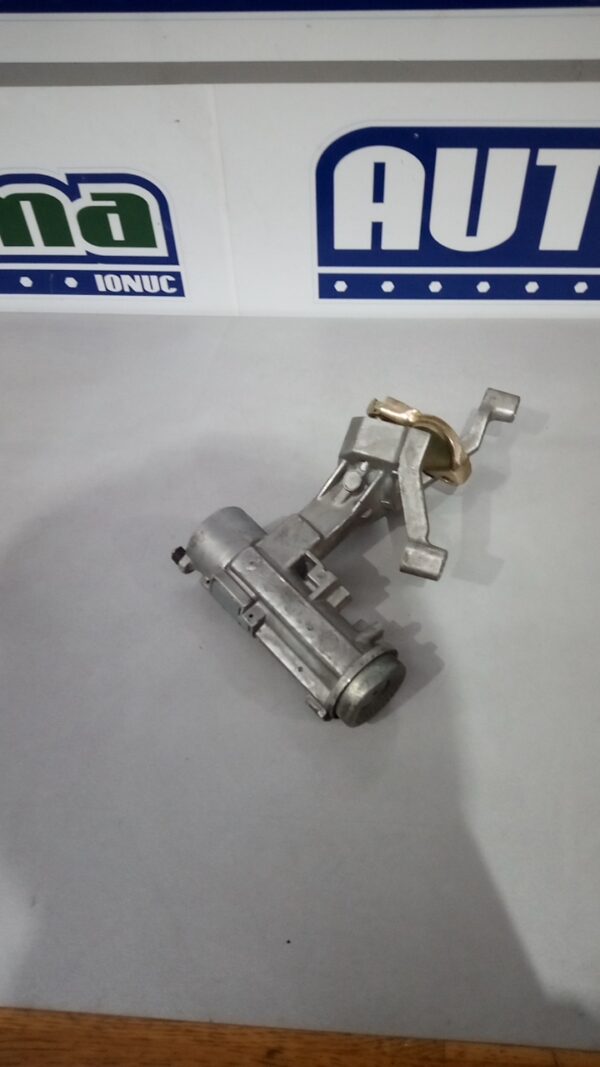 Contact 337100 Daihatsu Feroza  1989-2002