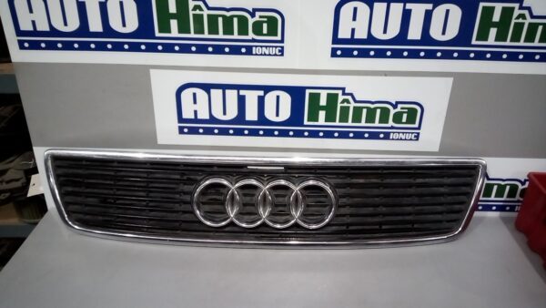 Grila centrala 4D0853651B Audi A8 4D  1994-2002
