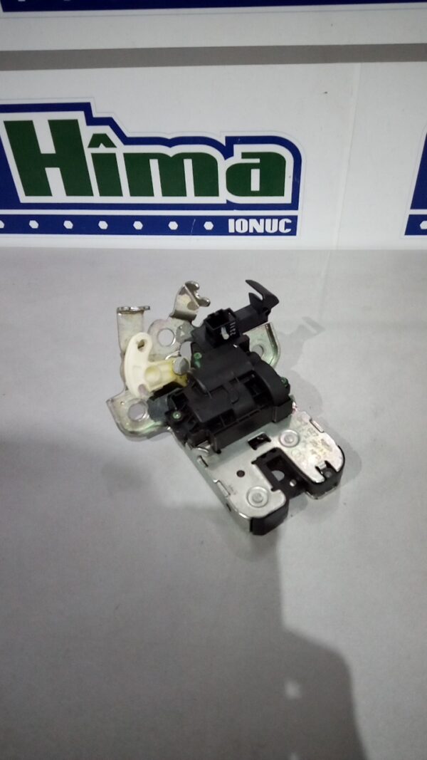 Broasca haion 8K9827505A Audi A7 (4GA  4GF)  2010-2018