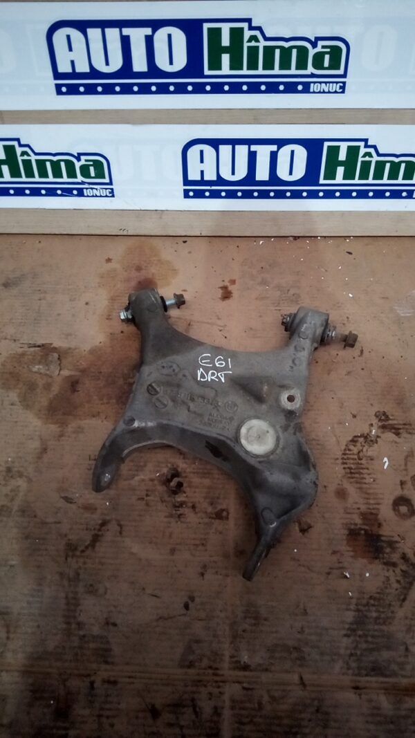 Brat axa spate inferior dreapta 33326758716.          BMW Seria 5 E61  2004-2010