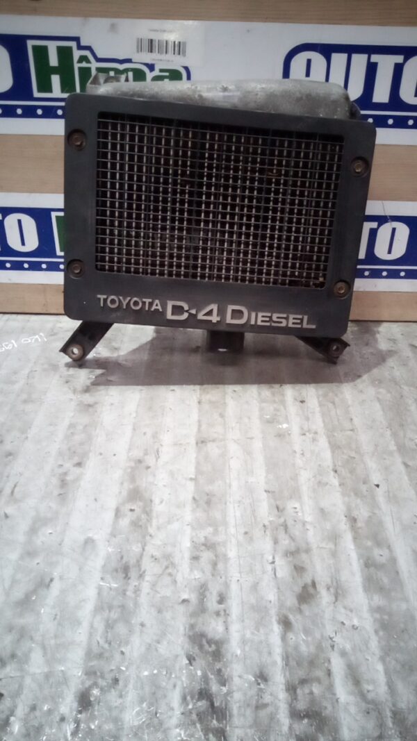 Radiator intercooler 27040-332 / 2.0D Toyota Rav4 (XA20)  2000-2006