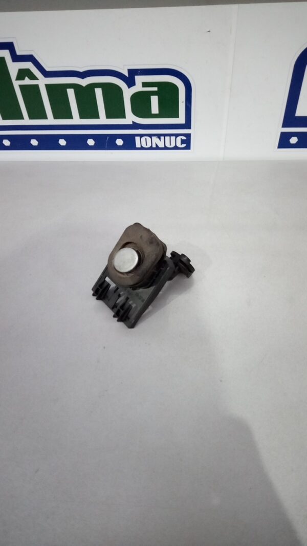 Buton usa 05045000 PEUGEOT 607 1999-2010