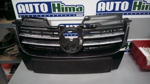 Grila radiator 1K5853653C (Combi) Volkswagen Golf 5 1K 2003-2010