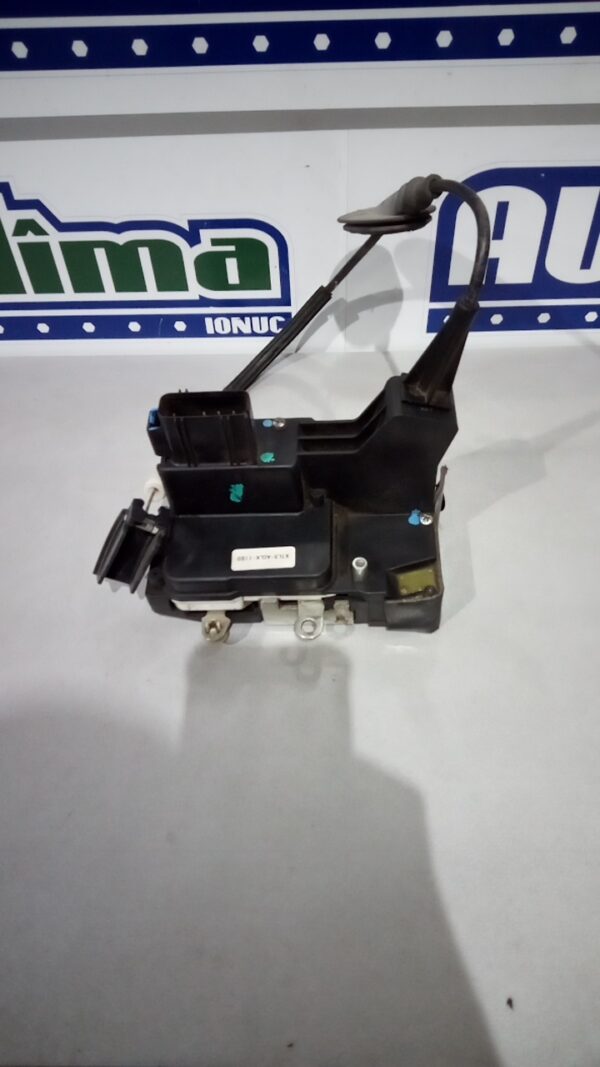 Broasca usa stanga fata fara cod  Ford Fiesta MK5  2001-2008