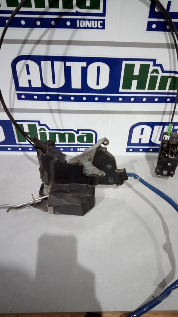 Broasca usa dreapta spate fara cod  Toyota Rav4 (XA20)  2000-2006