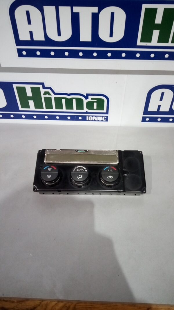 Climatronic 27500E856A Nissan Navara D40 2004-2021