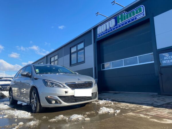 DEZMEMBRARI PEUGEOT 308 AN 2016 MOTOR 1.6 BLUE HDI