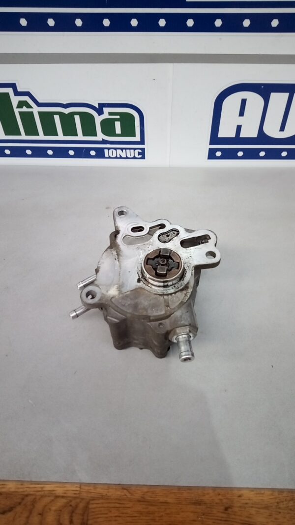 Pompa vacuum 03G145209D 2.0 TDI Volkswagen Golf 5 1K 2003-2010