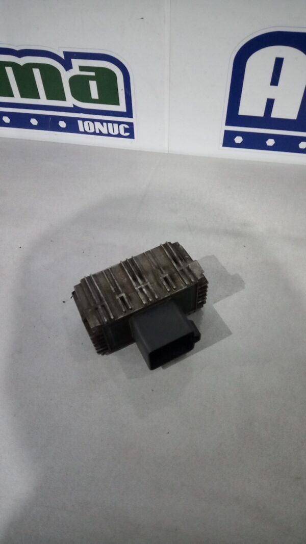 Releu bujii 55354141 1.9 CDTI  Opel Signum  2003-2008