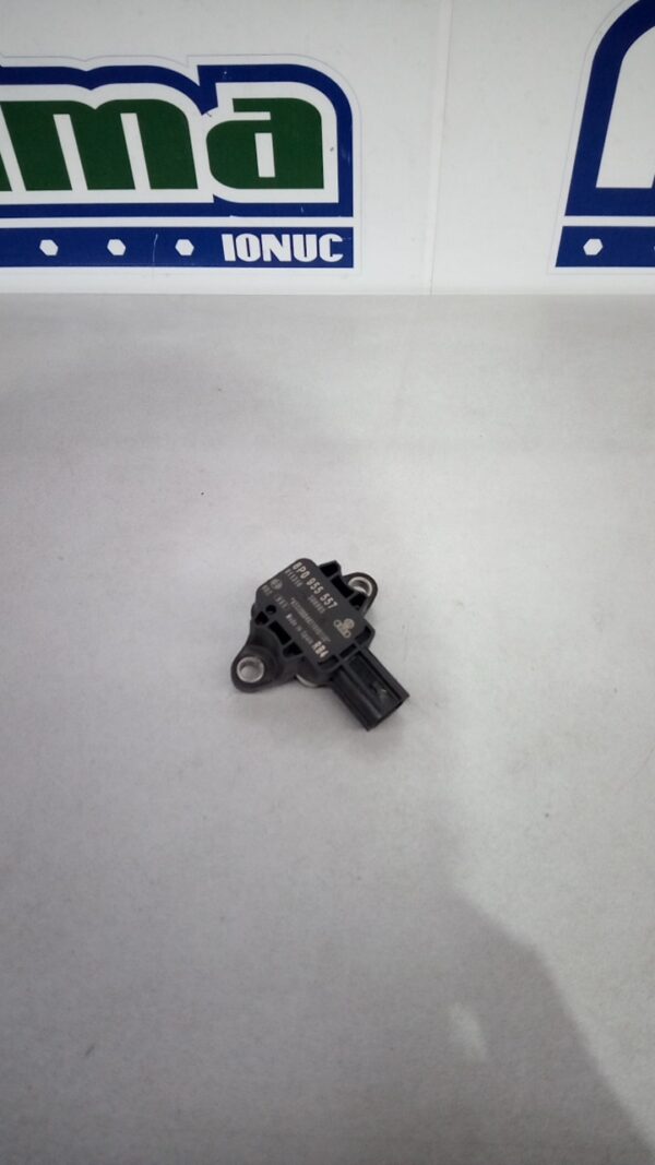 Senzor impact 8P0955557 Audi A4 B6  2000-2005