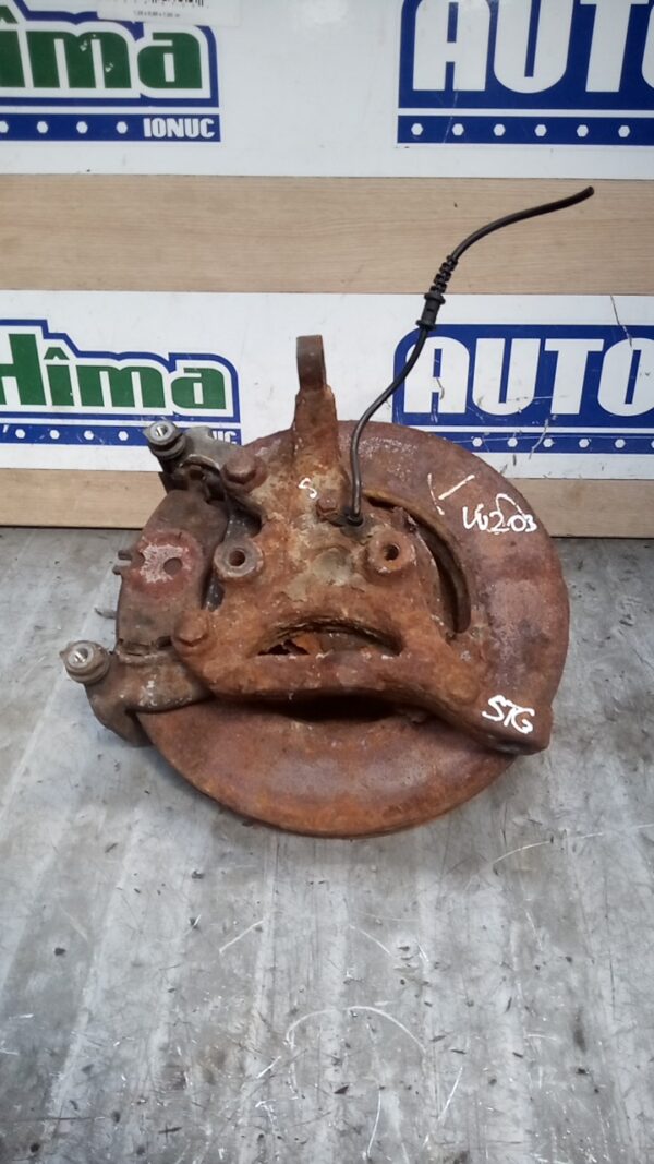Fuzeta fata stanga fara cod 2.2CDI Mercedes-Benz C-Class W203  2000-2007 2.2CDI