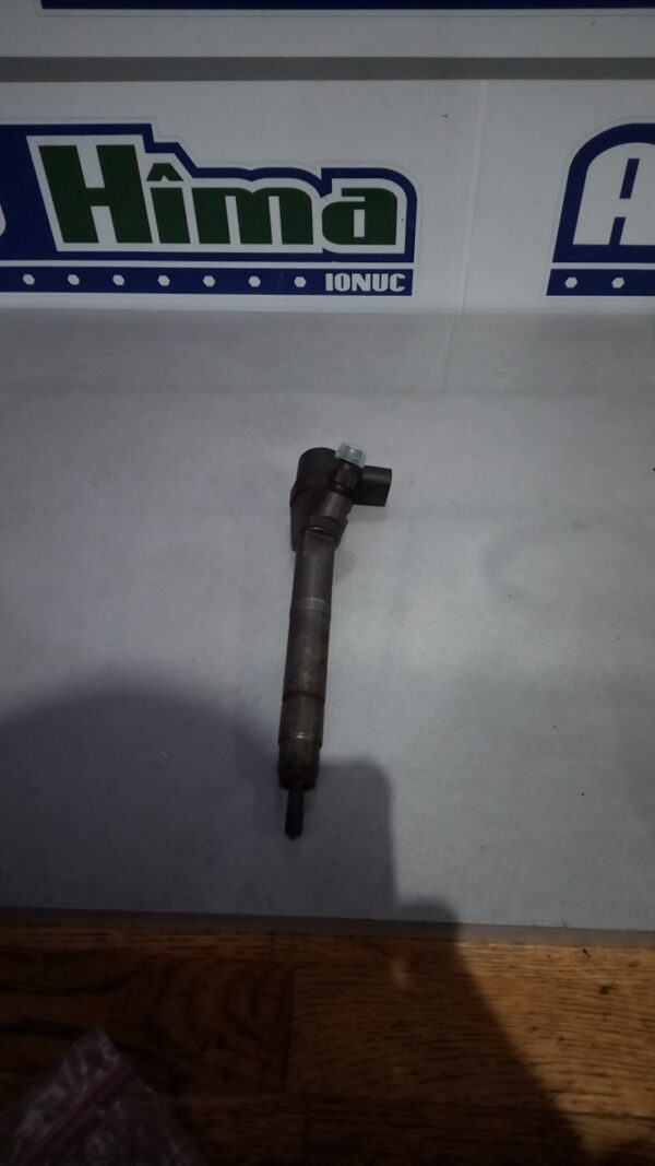 Injector A6110700587 0445110012 2.2 CDI  Mercedes-Benz Vito/Viano W638  1996-2003