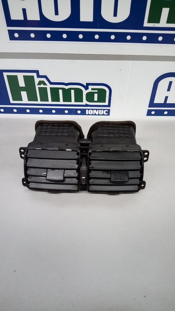 Grila aer bord centrala 97410-2E000 Hyundai Tucson MK1 (JM) 2004-2009