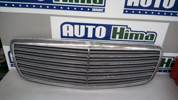 Grila radiator A2118800283 Mercedes-Benz E-Class W211  2002-2009