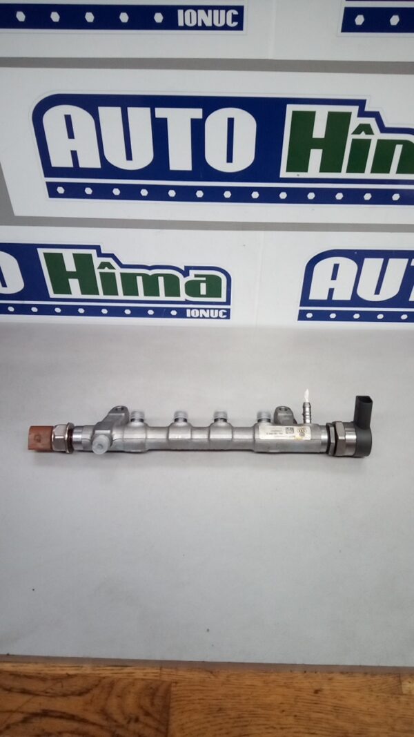 Rampa injectoare 03L130089Q 2.0 TDI  Audi
