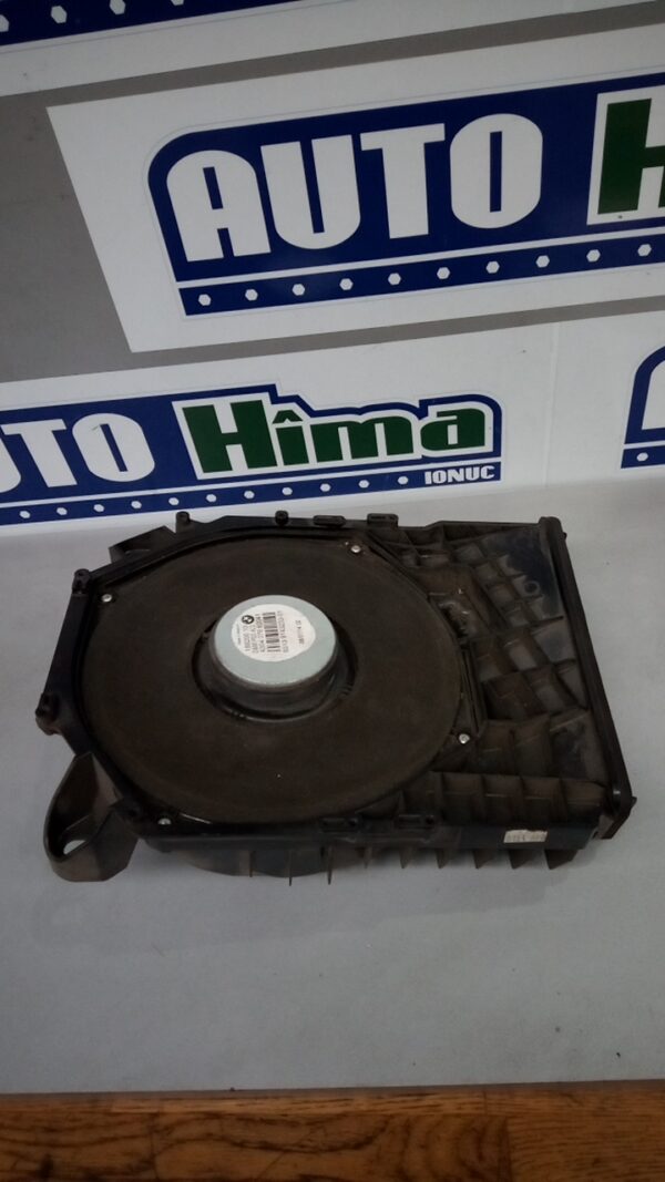 Subwoofer 6513 9143233-01 BMW Seria 3 E90  2004-2013