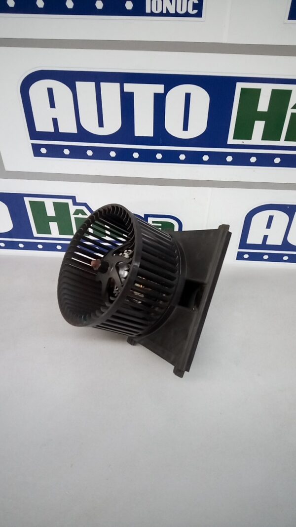 Ventilator habitaclu 1J1819021B Volkswagen Bora 1J 1997-2006