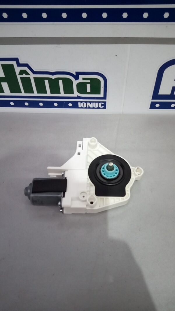 Motoras macara stanga spate 8K0959811A Audi A6 4G (C7)  2011-2018