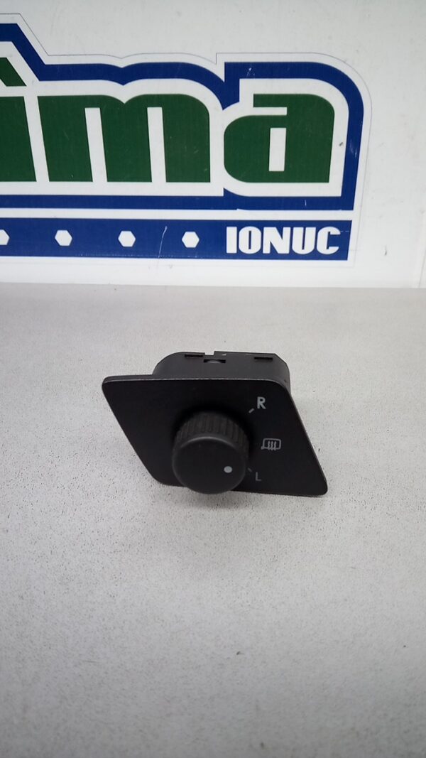 Buton reglaj oglinzi fara cod Volkswagen Polo 9N 2001-2009