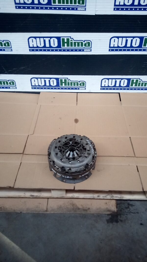 Kit ambreiaj LUK(masa dubla)0B1105266AG / 2.0TFSI Audi A5 8T  2007-2016