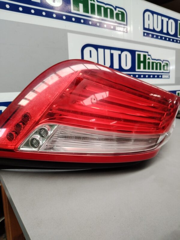 Stop stanga AW93-13405AE / Jaguar XJ X351 2010-prezent