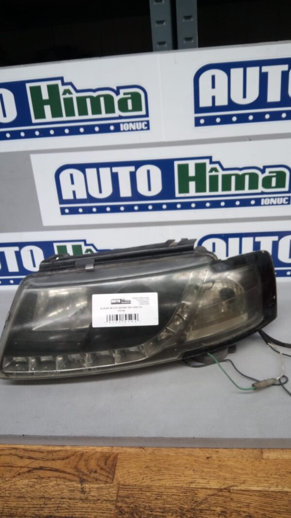 Far stanga Audi A6 4B (C5) 1997-2004