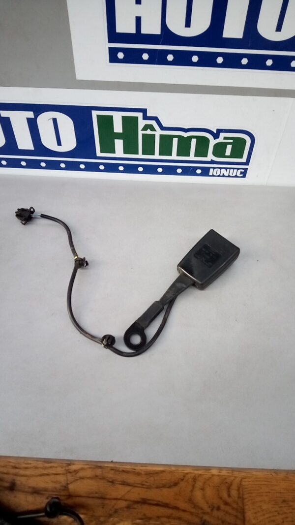 Capsa centura stanga fata 4E0857755  Audi A8 4E  2002-2009