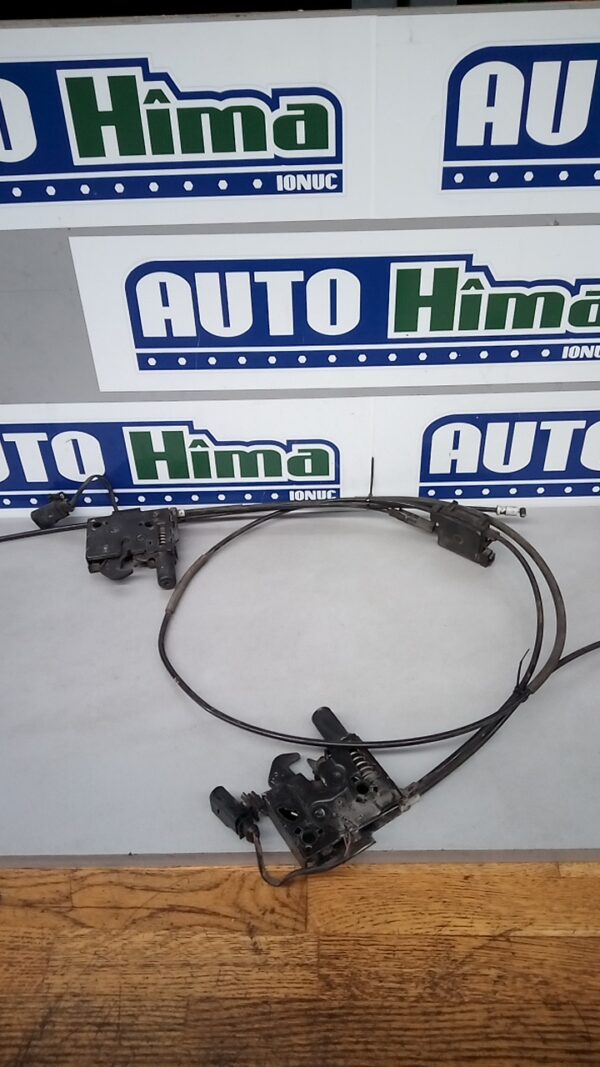 Broaste capota 6F0823509 Seat Arona (KJ7  KJP)  2017-2024