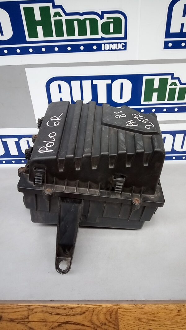 Carcasa filtru aer 6R0129601J 2.0 TDI Audi A1  2010-2018