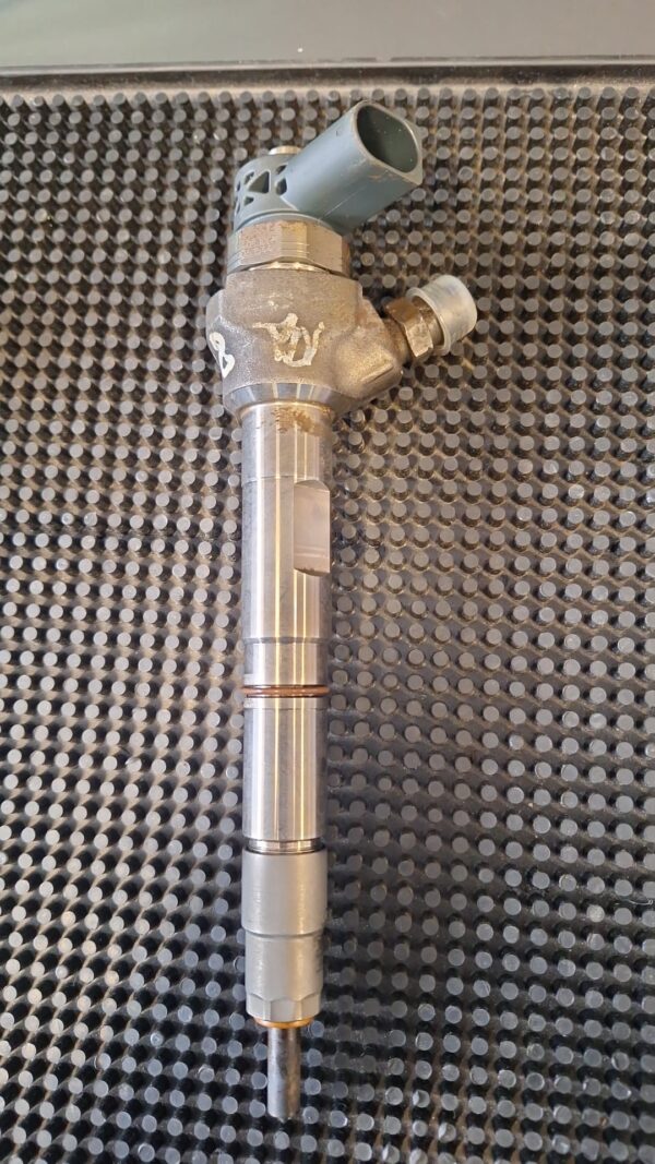 Injector 04L130277AC 0445110469 2.0 TDI / Skoda/Yeti 2009-2017