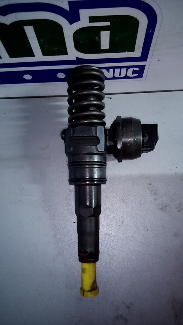 Injector, 038130073AH (BB) ,1.9 TDI / Volkswagen/Sharan 7M 2001-2010