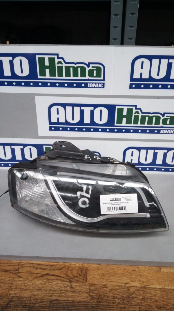Far dreapta Xenon facelift SK8401-ADA303 Audi A3 8P 2003-2012