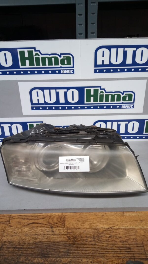 Far dreapta cu Xenon 4E0941004 Audi A8 4E 2002-2009