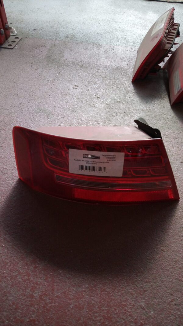 Stop stanga aripa led. 8T0945095D Cabrio / Audi/A5 8T 2007-2016