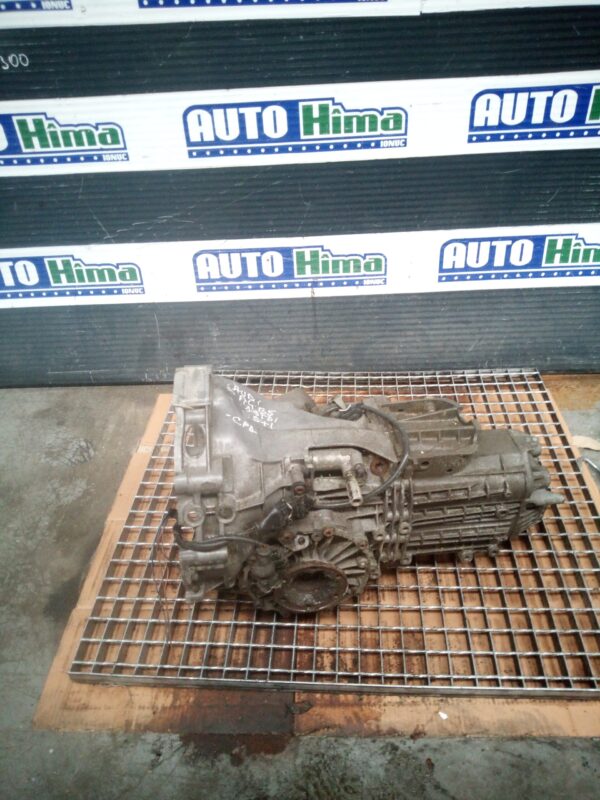 Cutie de viteze manuala (5+1)012301103L / CPD / 1.8B Audi A4 B5  1994-2001