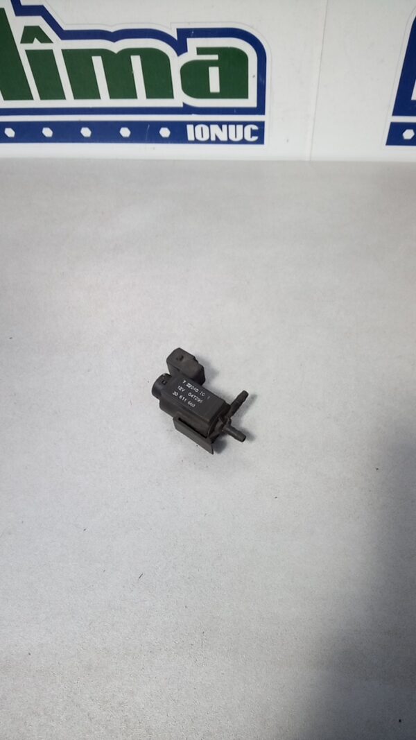 Supapa vacuum 30611668 7.22240.10 2.4 D Volvo S60 MK1  2000-2009 2.4 D