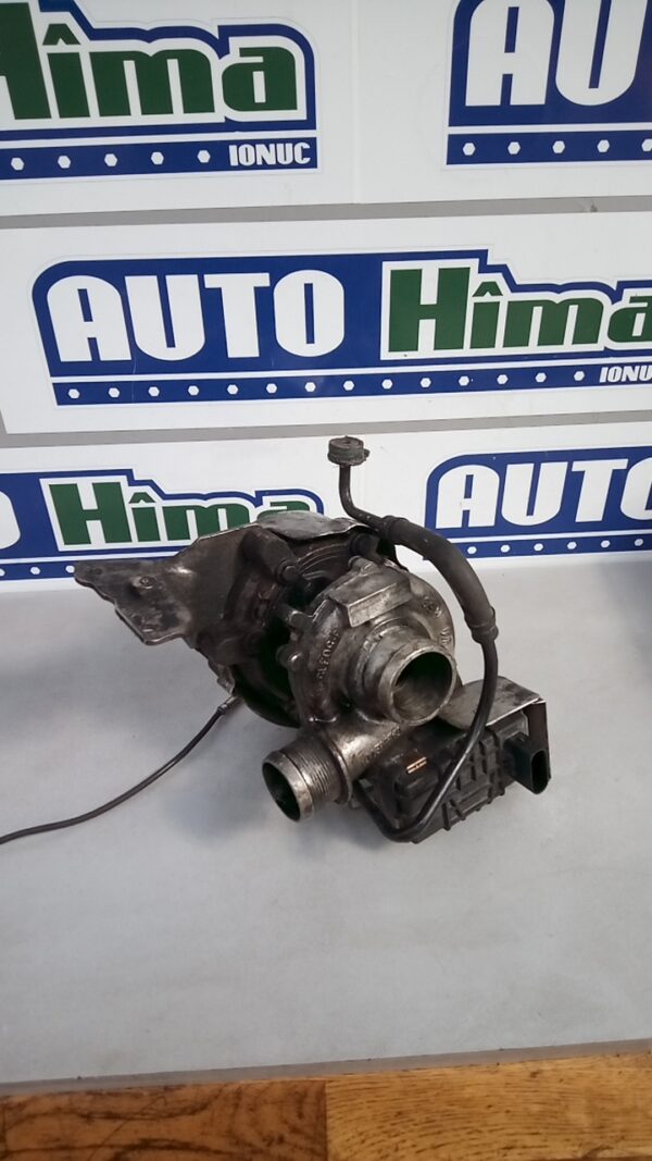Turbosuflanta 057145721J 4.0 TDI Audi A8 4E  2002-2009