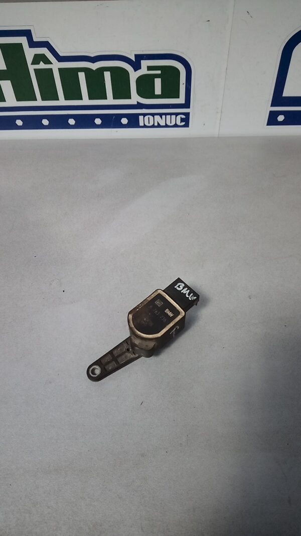 Senzor nivel suspensie spate 6763736  BMW Seria 7 E65  2001-2008