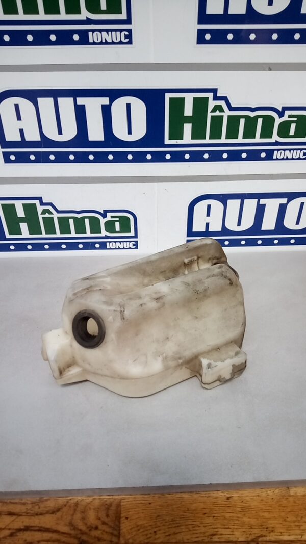 Vas lichid parbriz 8200431474 Renault Kangoo 2 2007-2020