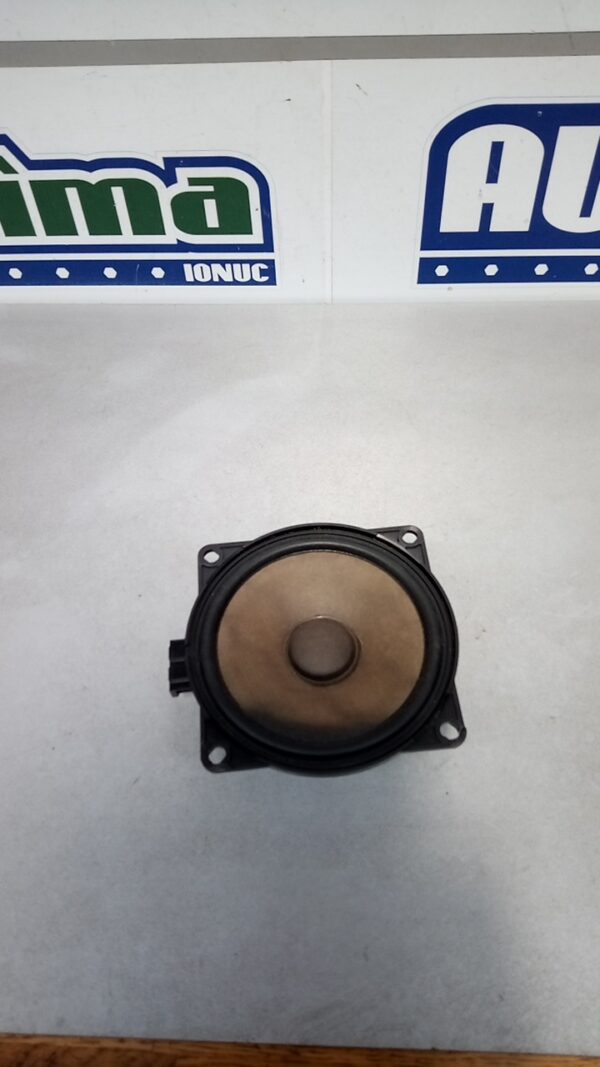 Boxa usa fata 1K0035411 Volkswagen Golf 5 1K 2003-2010