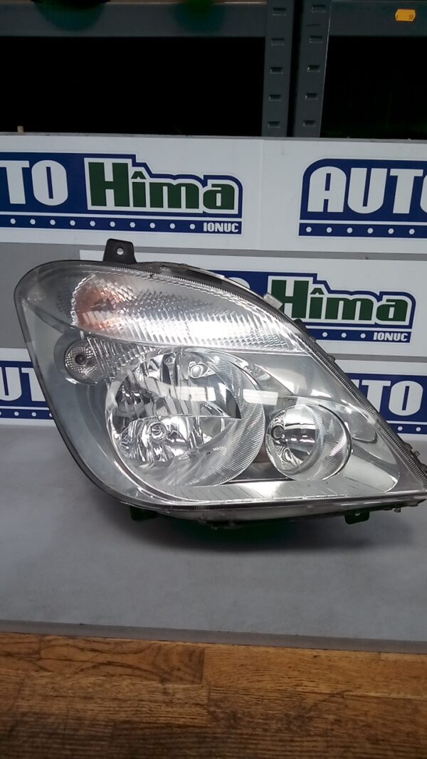 Far dreapta A9068200461 Mercedes-Benz Sprinter 2 2006-2018