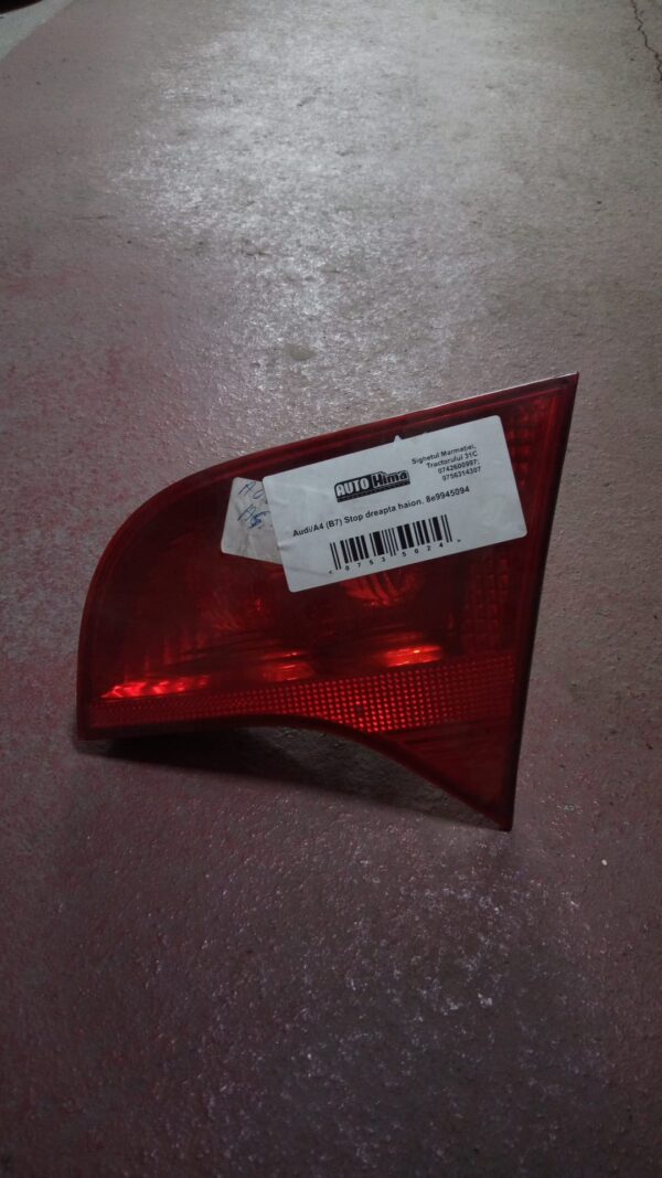 Stop dreapta haion. 8e9945094 VARIANT Audi A4 B7 2004-2008