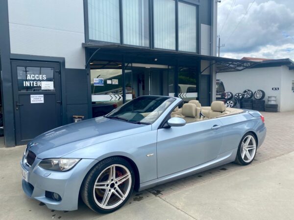 DEZMEMBRARI BMW SERIA 3 E93 (CONVERTIBLE/CABRIOLET) AN 2008 MOTOR 3.0 B COD MOTOR N53B30A