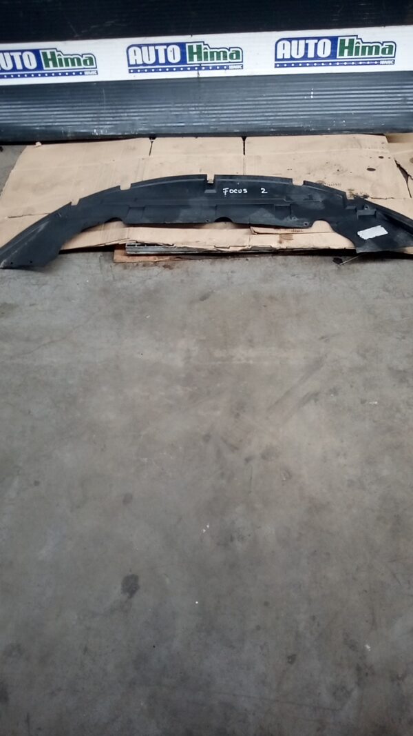 Scut/blindaj/deflector aer sub bara de fata fara cod (plastic) Ford Focus 2  2004-2010