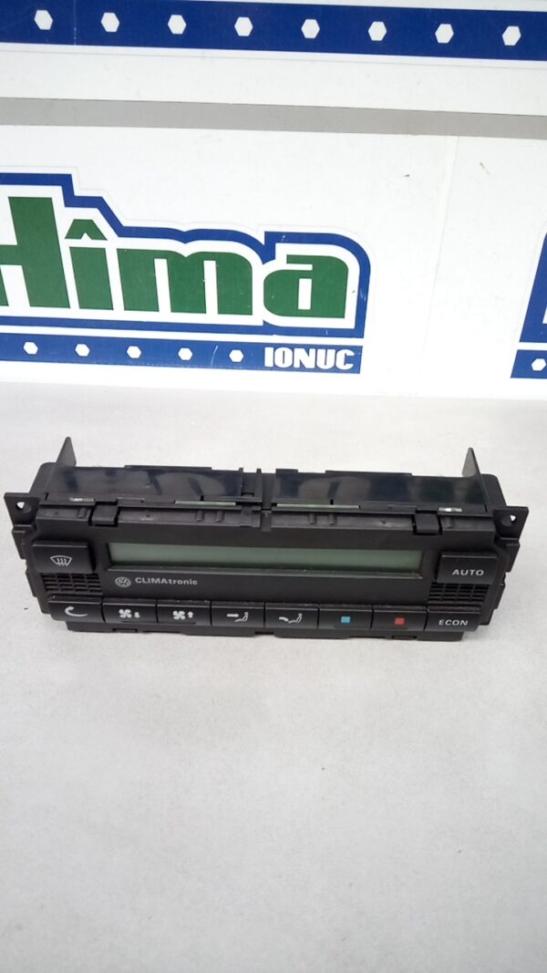 Climatronic fara cod Volkswagen PASSAT B5.5  2000-2005