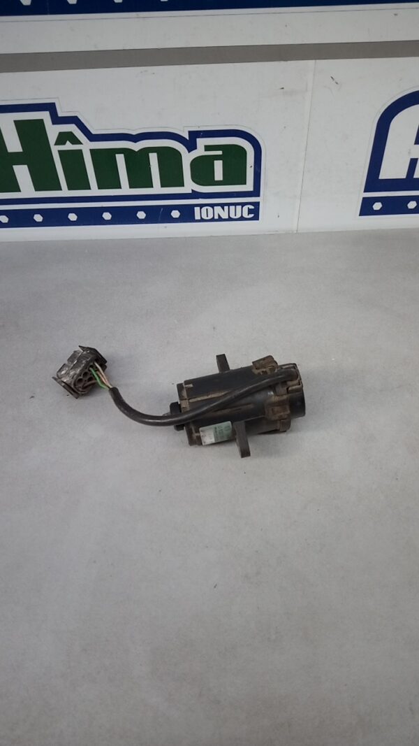 Senzor acceleratie 2242250 0132009315 BMW Seria 5 E34  1988-1996