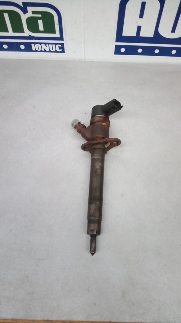 Injector 8658351 0445110078 2.4 D5 Volvo XC90 MK1  2002-2014 2.4 D5