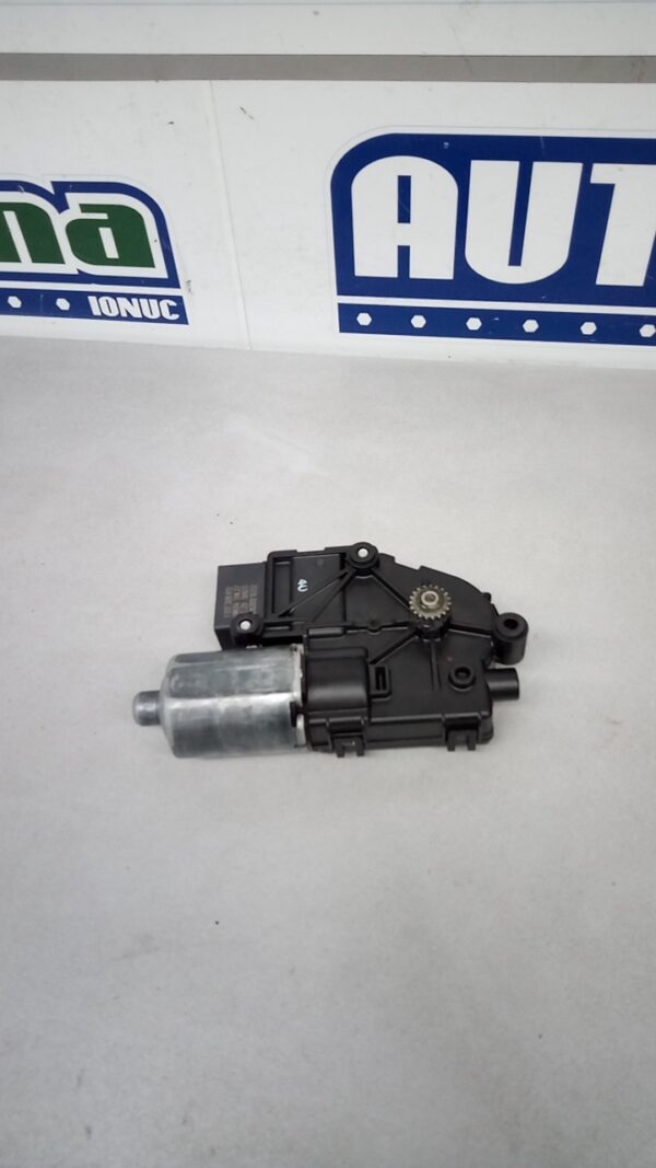 Motoras trapa 8R0959591A 0390200074 Audi   Q5 8R 2008?2017